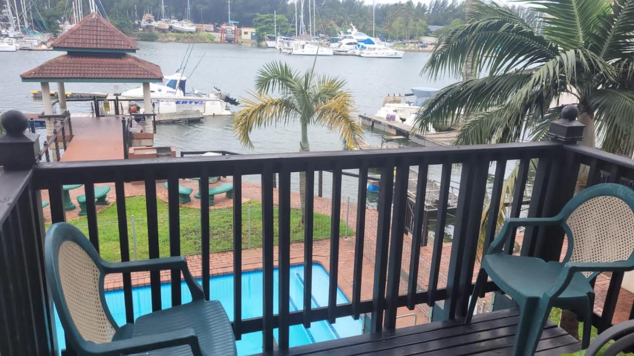 Mzingazi Waterfront Lägenhet Richards Bay Exteriör bild